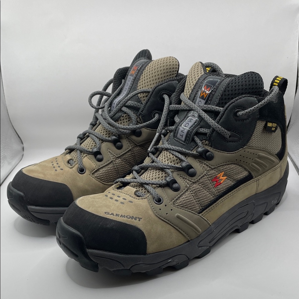 Garmont - Flash XCR Gore-Tex Outdoor Hiking Boots - Tan / Black - 9